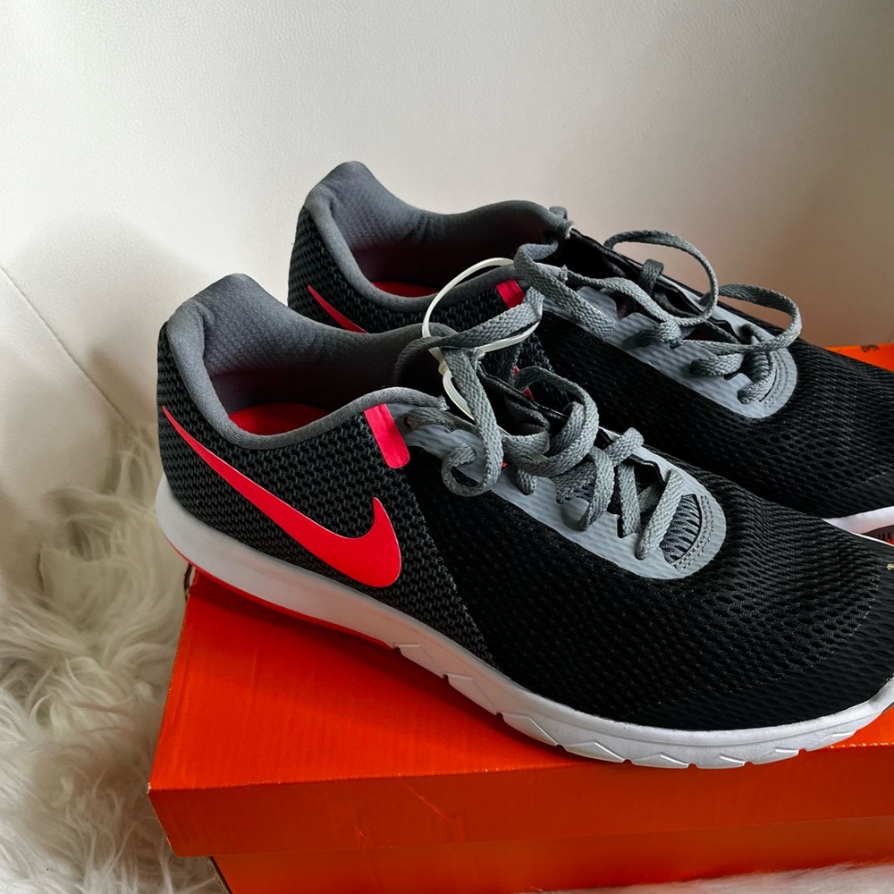 Nike Womens Flex Experience RN 6 Running Shoes Gray 881805-005 Low Top Mesh 11